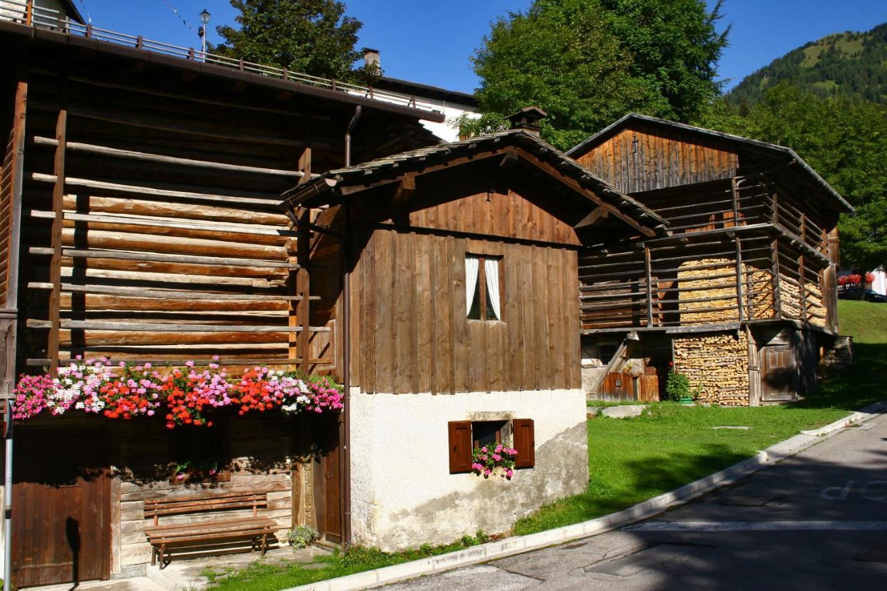 Albergo Diffuso Sauris In Sauris Di Sotto Exterior foto